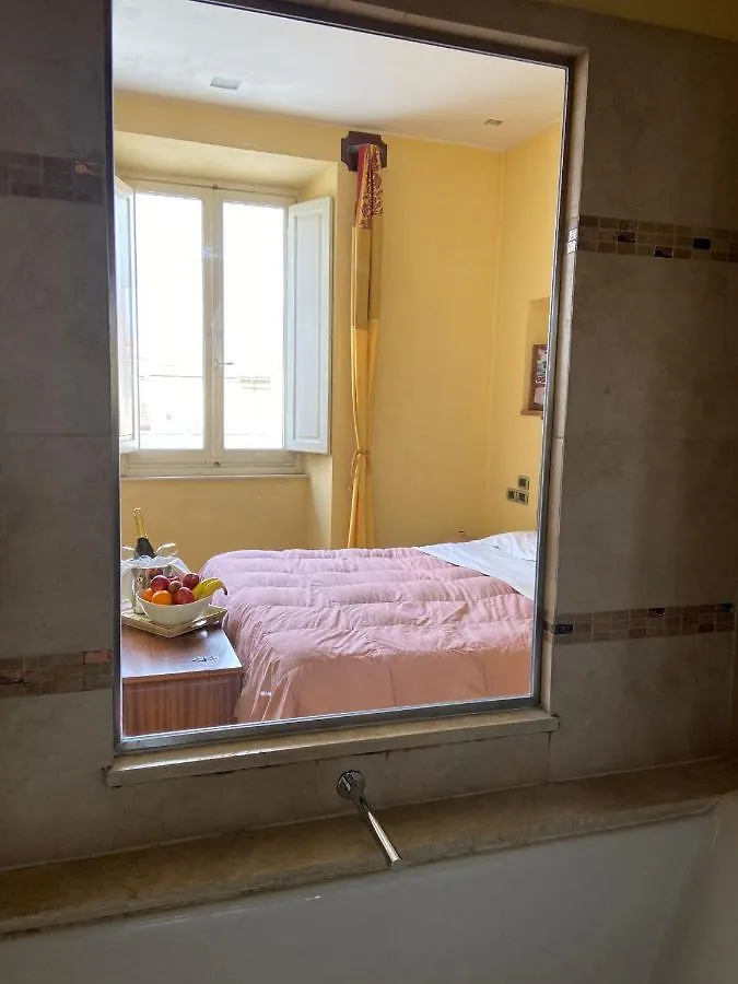 Vogue Hotel Arezzo 4*,